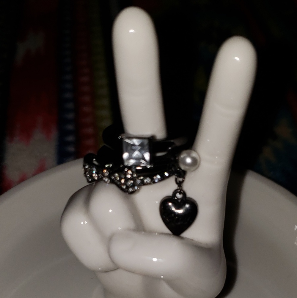 GUESS Stacker Statement Rings - Picture 2 of 4